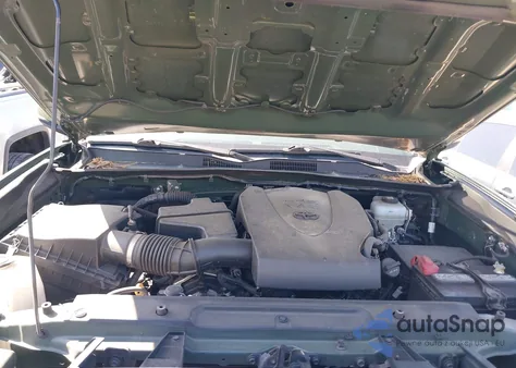 2021 Toyota Tacoma Double Cab from USA, damaged, VIN 3TYCZ5AN9MT010768